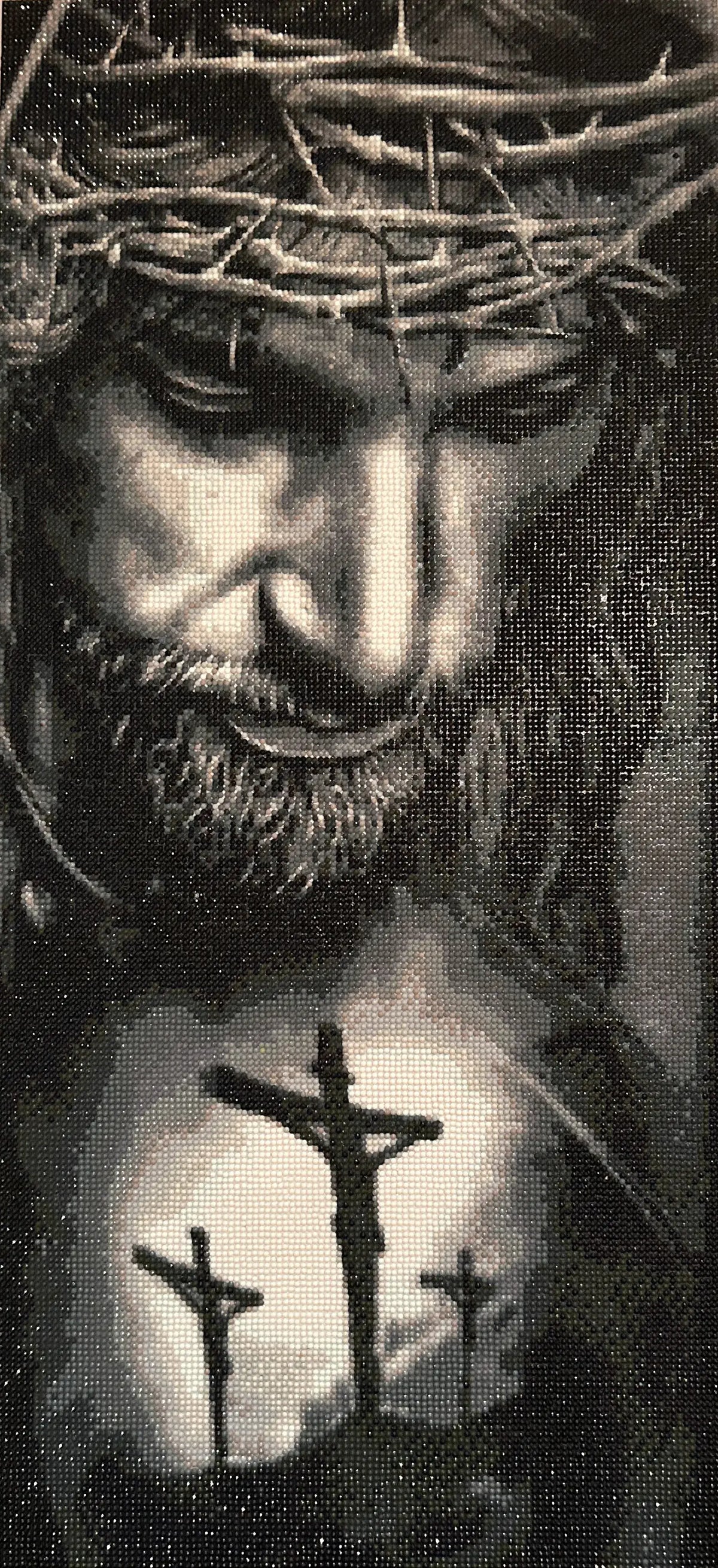Crown of Thorns & Calvary Diamond Painting depicting a grayscale portraiture with resin diamonds for faith-based decor.