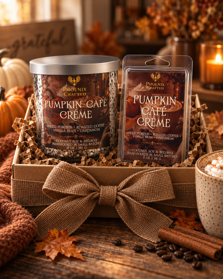 Pumpkin Café Crème Limited Rose Gold gift set with an 18 oz candle and matching 5 oz wax melts